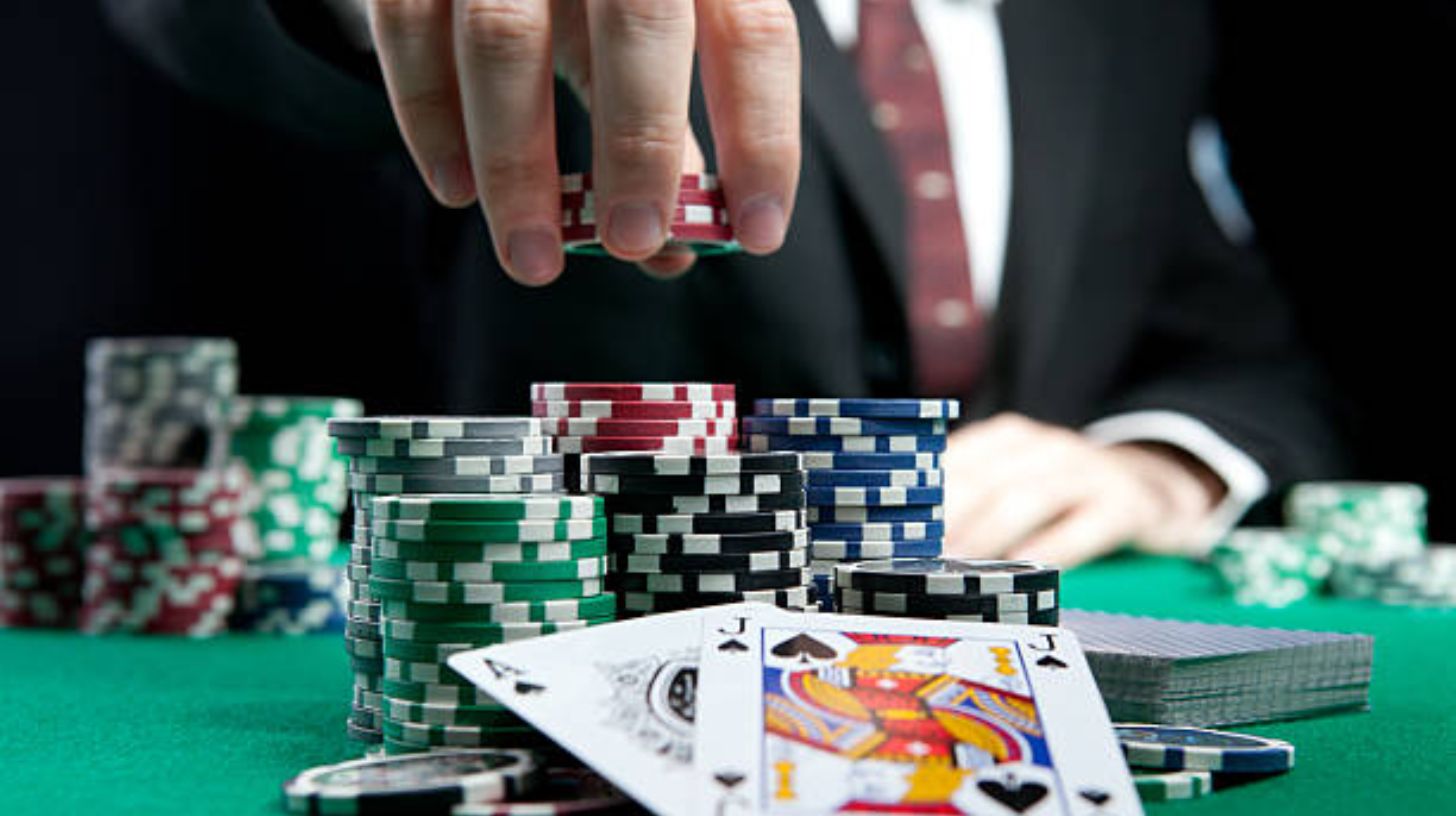 Giới Thiệu – Buff Là Gì Trong Poker